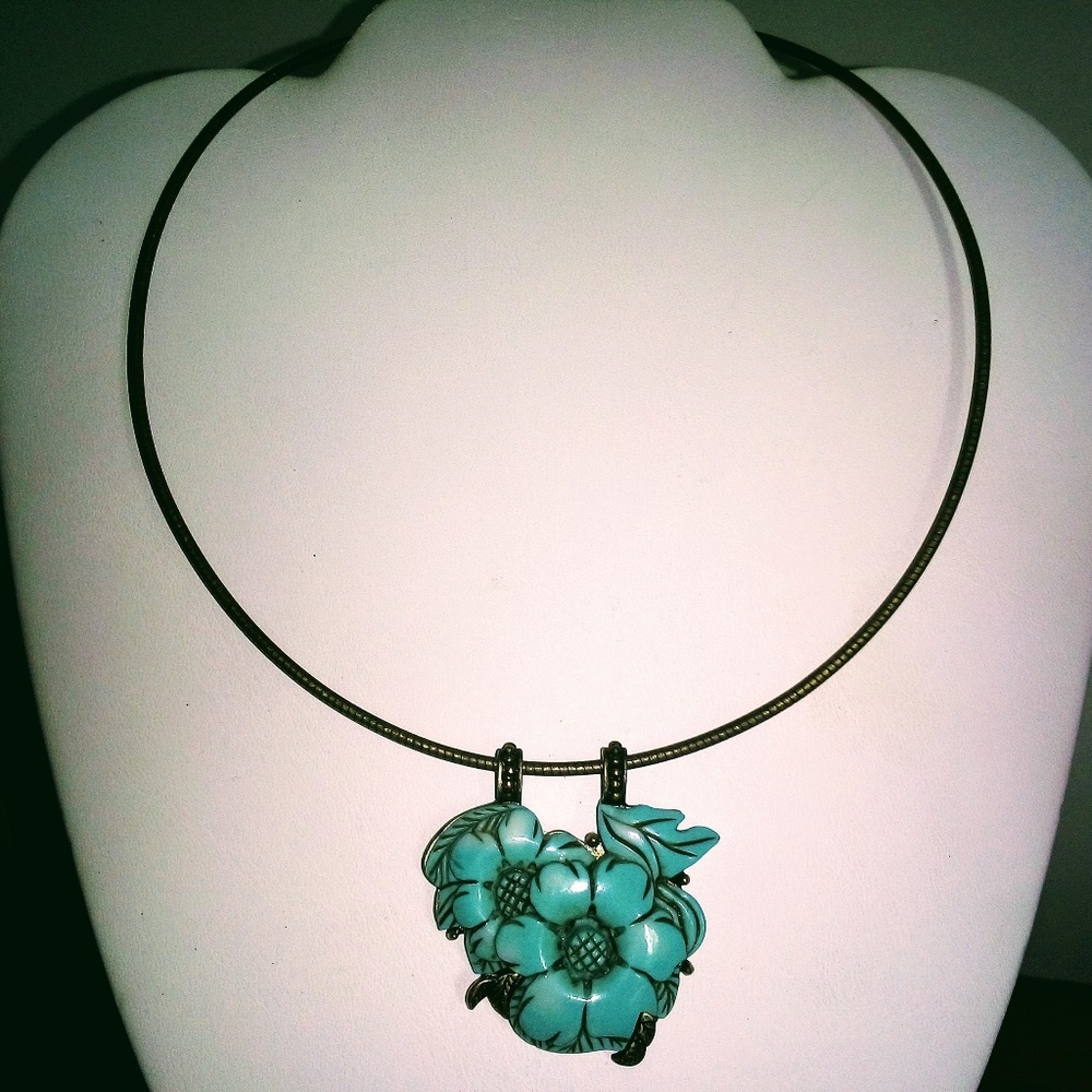 Gold and Cyan Flower neclace